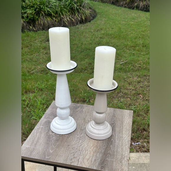 White Enamel Pillar 2 pc Candle Holders with Black Trim - Picture 1 of 8